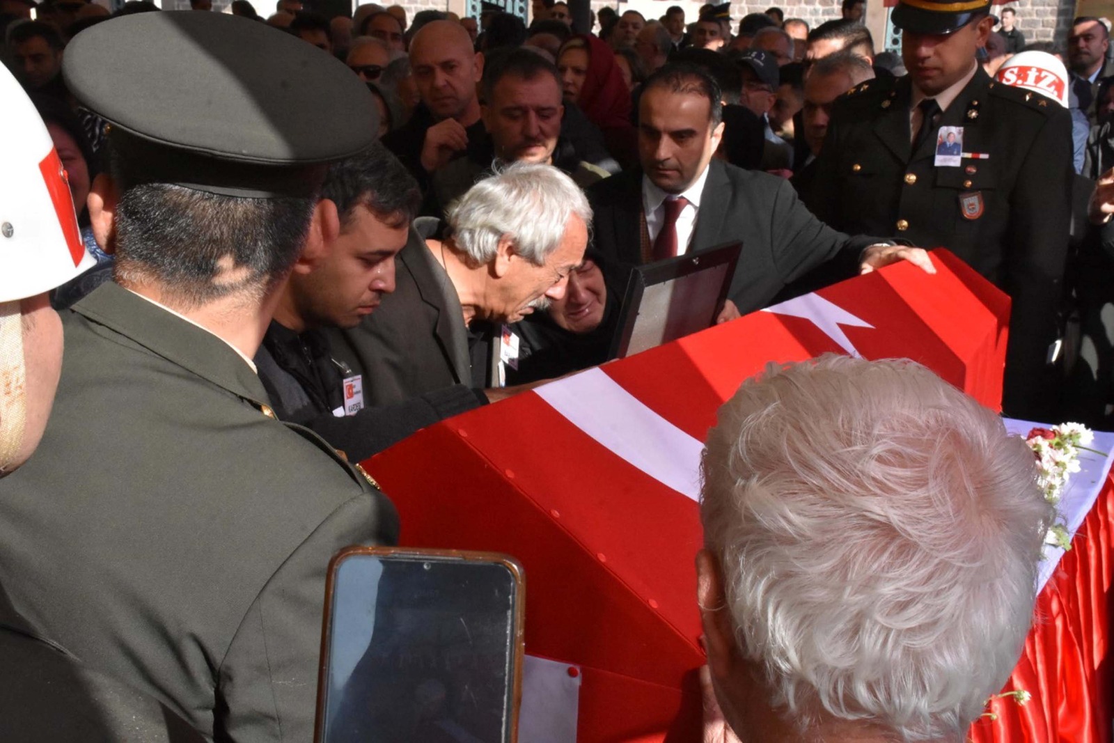 Balıkesir'deki törene yoğun katılım