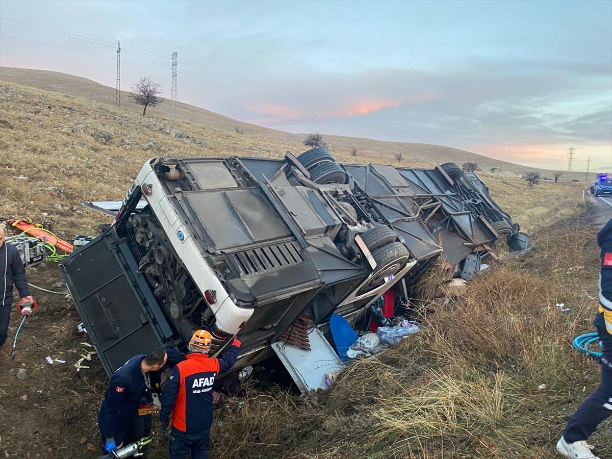 Yaralılar Afyonkarahisar hastanelerine kaldırıldı