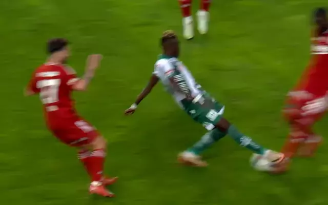 Alassane Ndao Gördüğü Kırmızı Kart