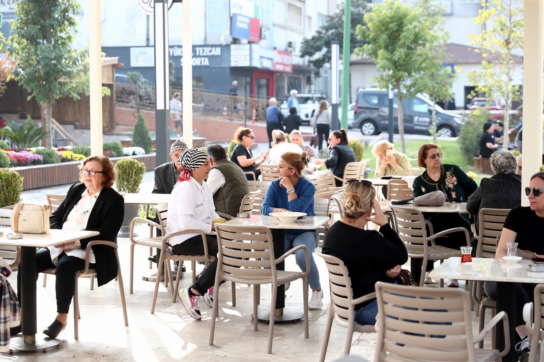 Albest Meydan Kafe, Bir Ayda 37 Bin Kişiyi Ağırladı (8)