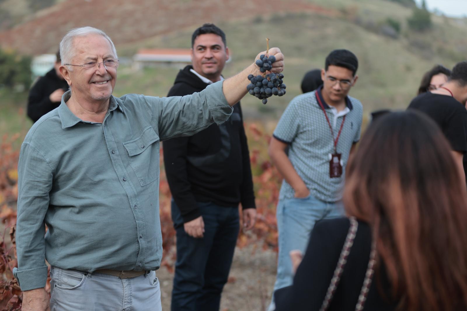 Sempozyum, sürdürülebilir bağcılığı hedefledi