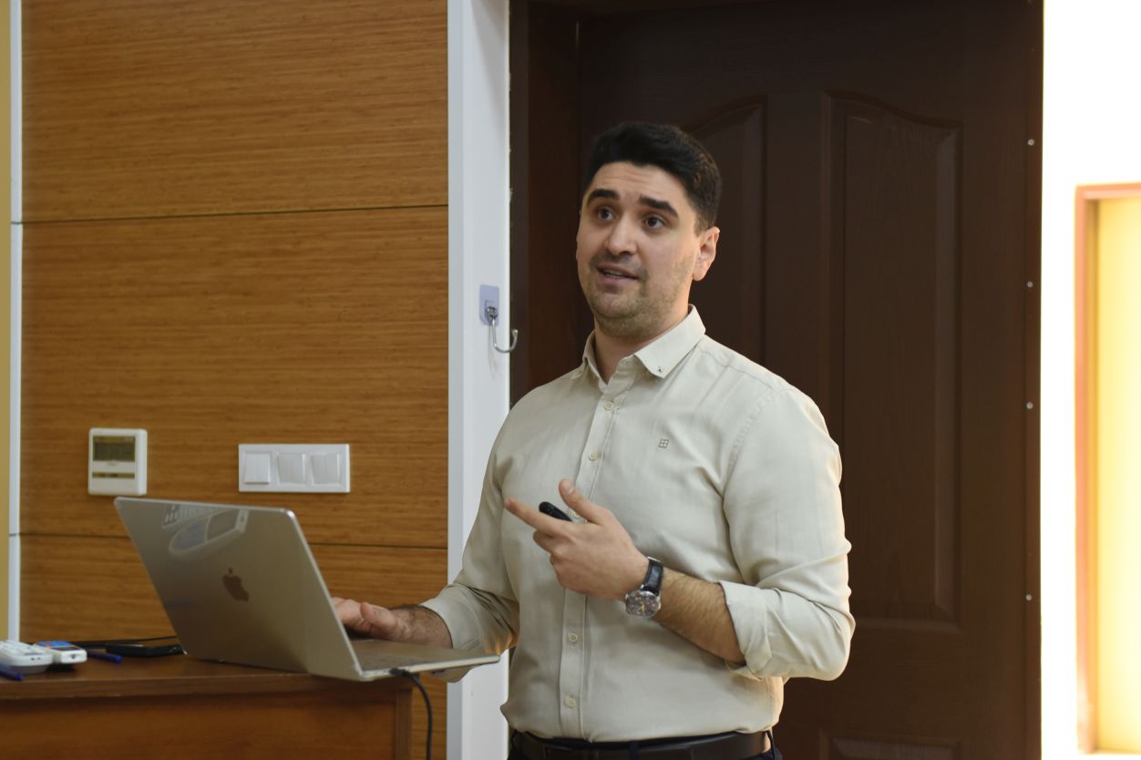 ++Arş. Gör. Hüdai Ayçiçek (8)