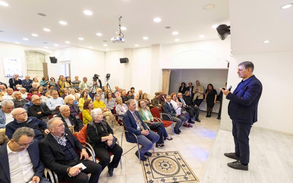 Hekimlik mesleği, toplumla güven köprüsü kuruyor