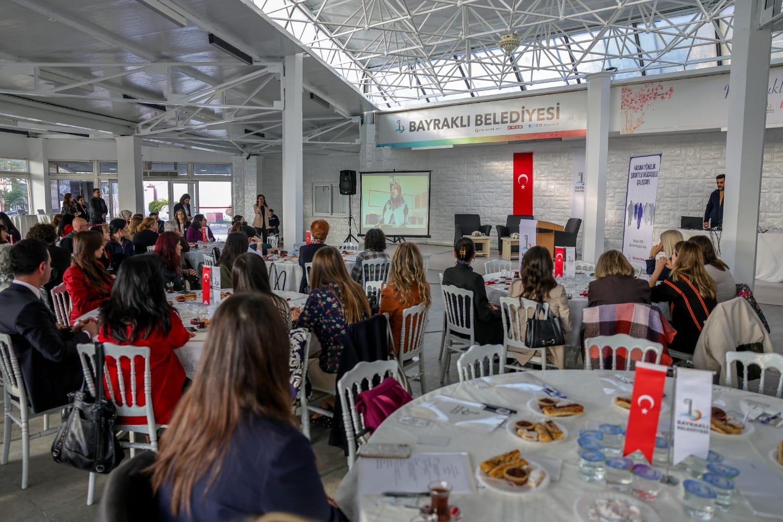 Bayrakli’da Kadina Yöneli̇k Şi̇ddetle Mücadele Çaliştayi (5)