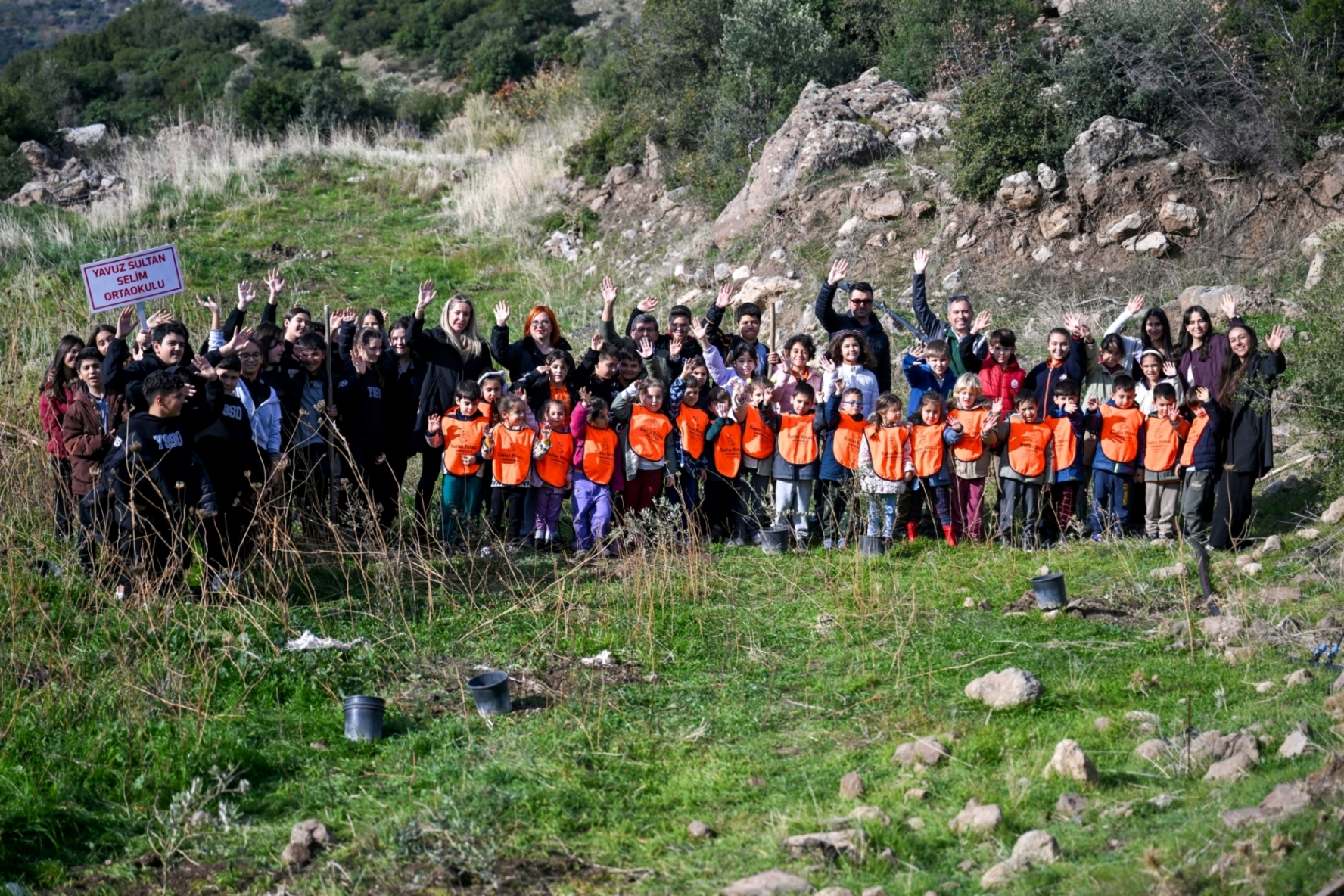 Bornova Belediyesi'nden 26 Kasım'a Özel 200 Zeytin Fidanı!4