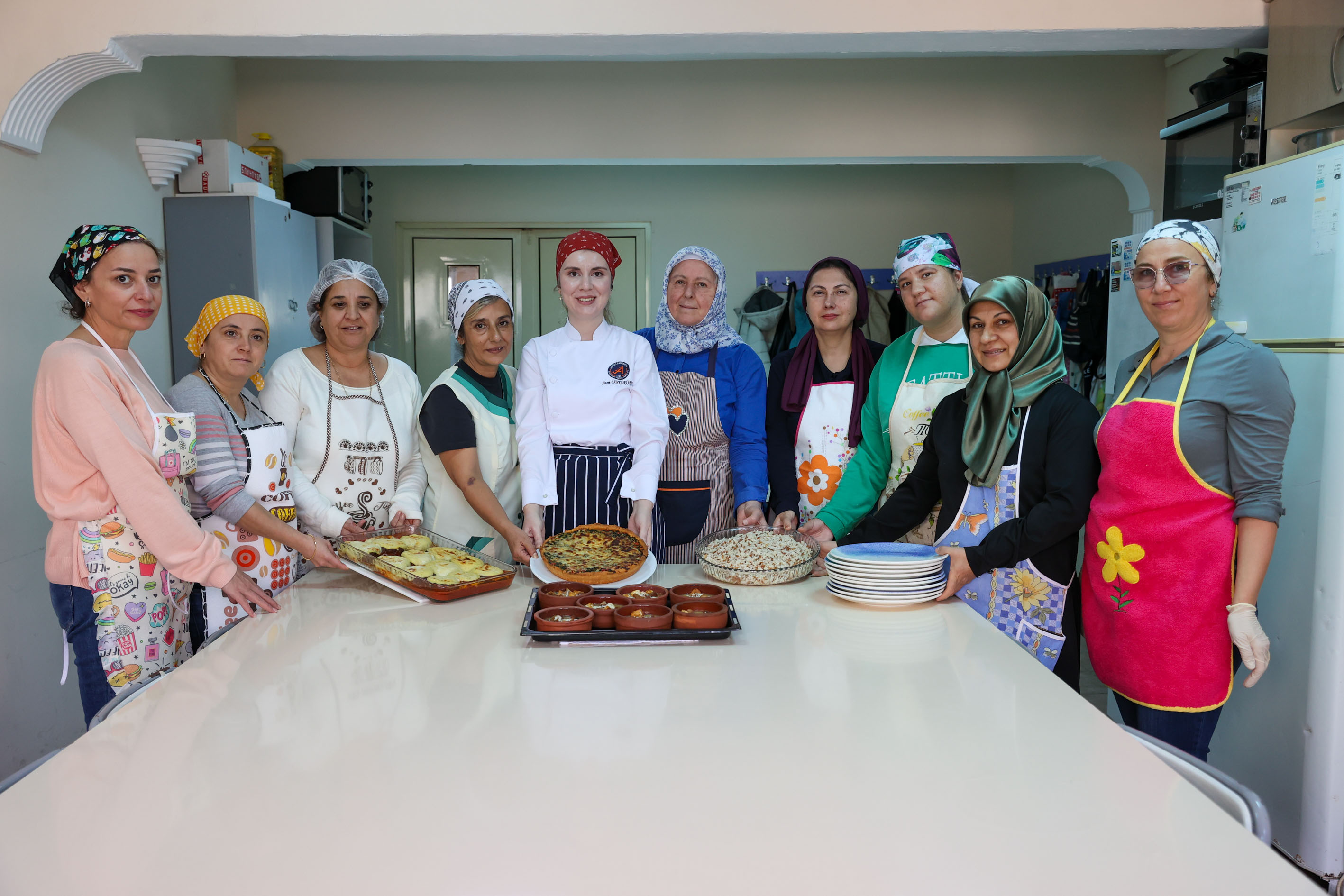 Bucalı Kadınlar Evka 1 Semt Evi’nde Dünya Mutfağıyla Buluşuyor13