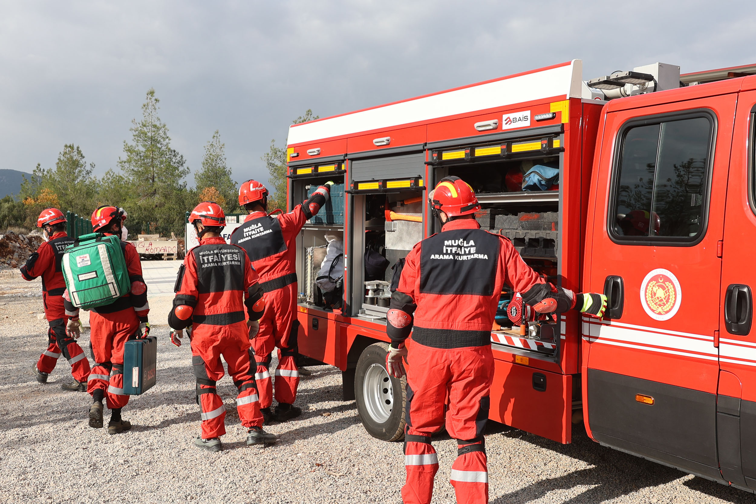 Büyükşehir İtfaiyesi Afetlere Hazırlıkta Bir Adım Daha Attı (6)