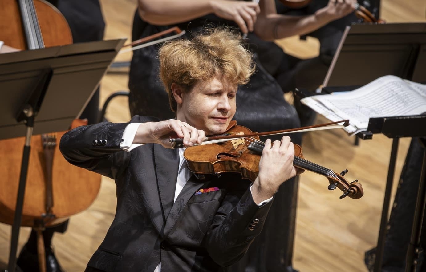 Cemil Tugay Aassm’de Sanatseverlerle Buluştu