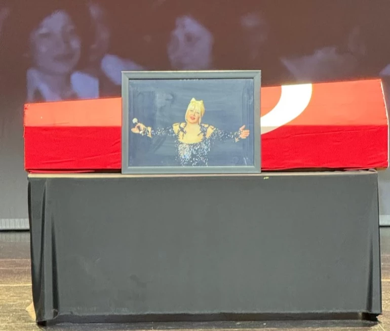 “Onu Türkiye’ye geri göndermedim çünkü yanımızda olsun istedim”