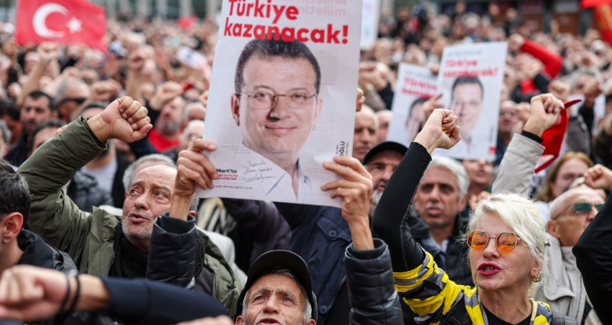 CHP kurultaya gergin gidiyor