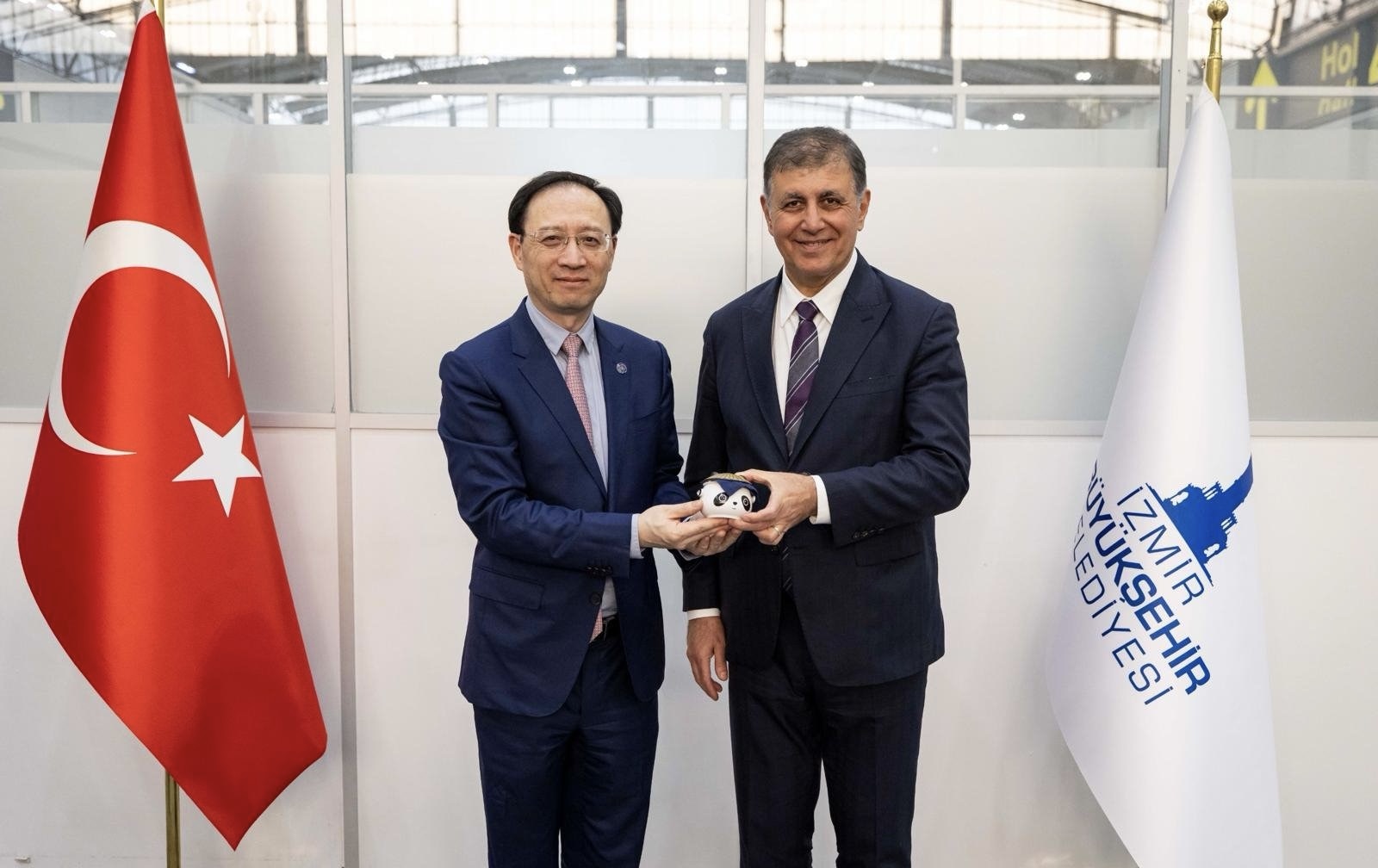 Çin Heyeti İzmir’e Hayran Kaldı.jpg3