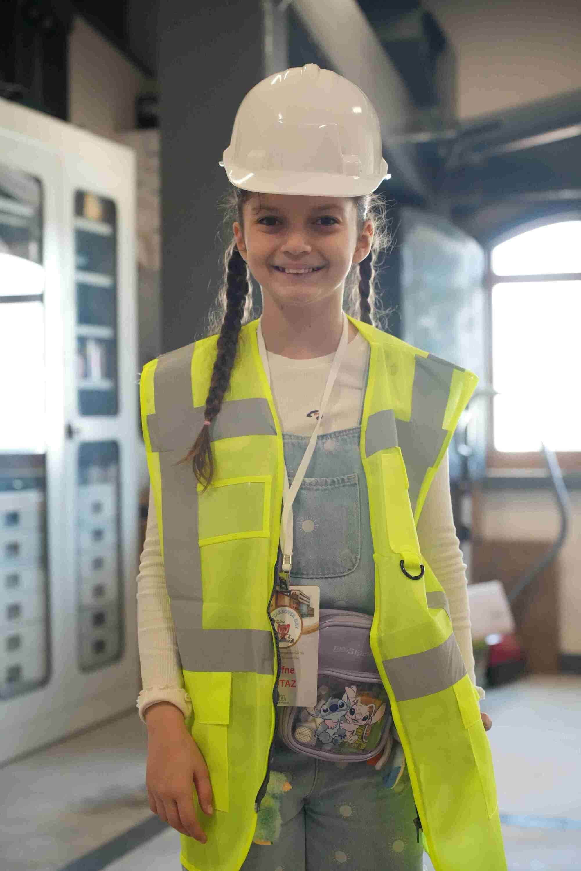 Çocuklar Müzeyi Ele Geçirdi Foto 2