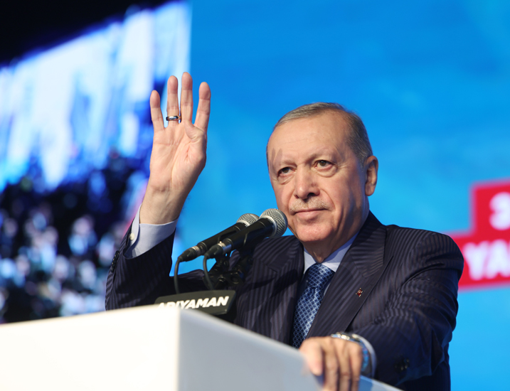 “Sokak ağzı ile siyaset…”