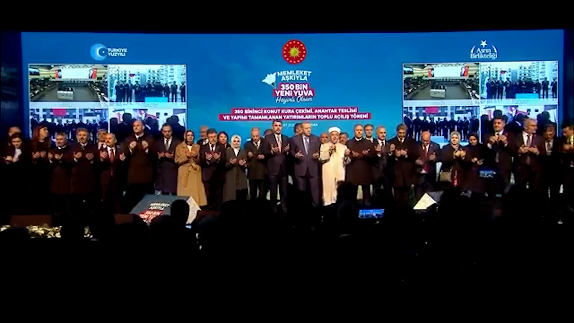 Törenin ardından anahtarlar teslim edildi