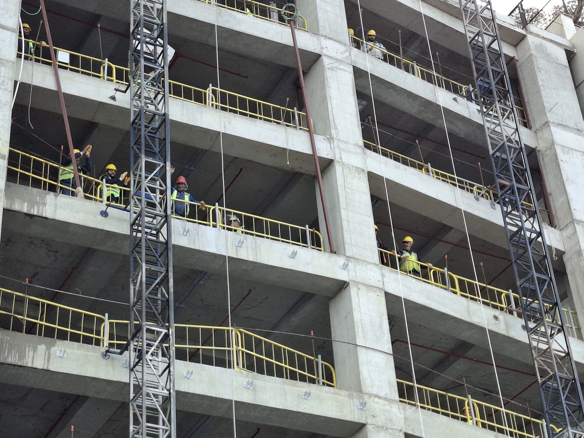 DİSK/Genel-İş kadınları şiddete karşı mücadele için yürüdü