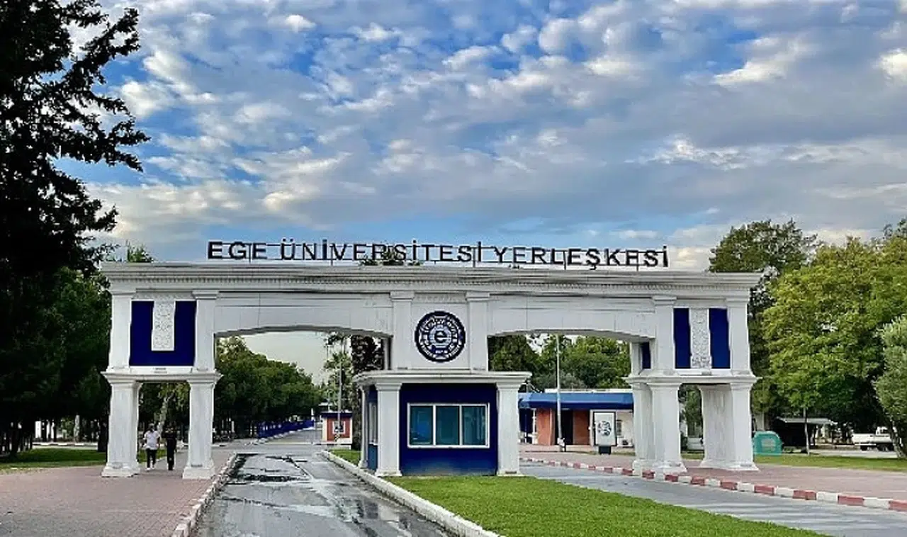 Ege Üniversitesi-27