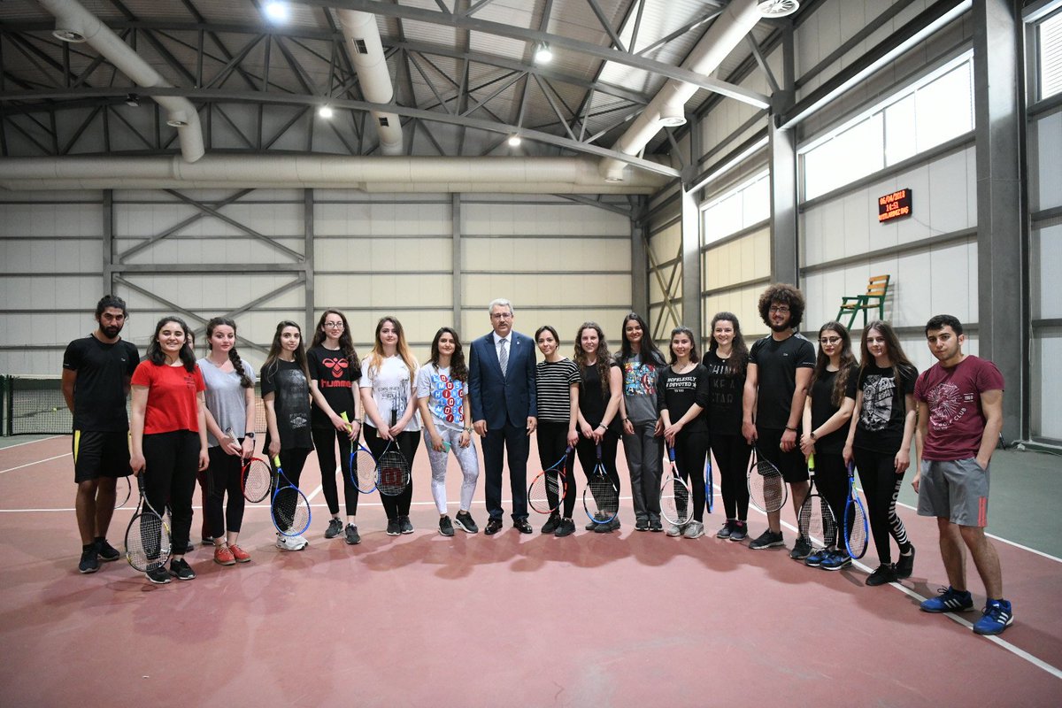 +++Eü Gençlik Ve Spor Kulübü Yıldız Sporcular Yetiştiriyor2