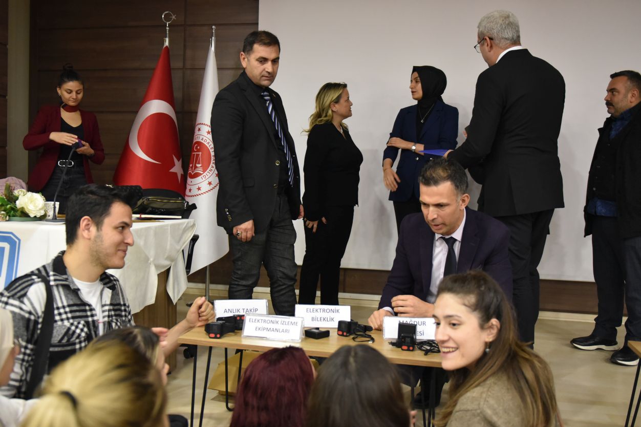 +++Eü Sosyoloji Bölümü “20. Yılında İzmir'de Denetimli Serbestlik Hizmetleri” Paneli Düzenledi (9)