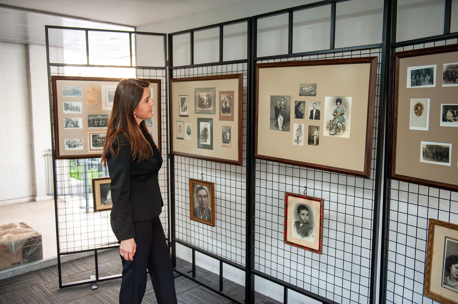 Hamza Rüstem’in Objektifinden İzmir’in 100 Yılı!