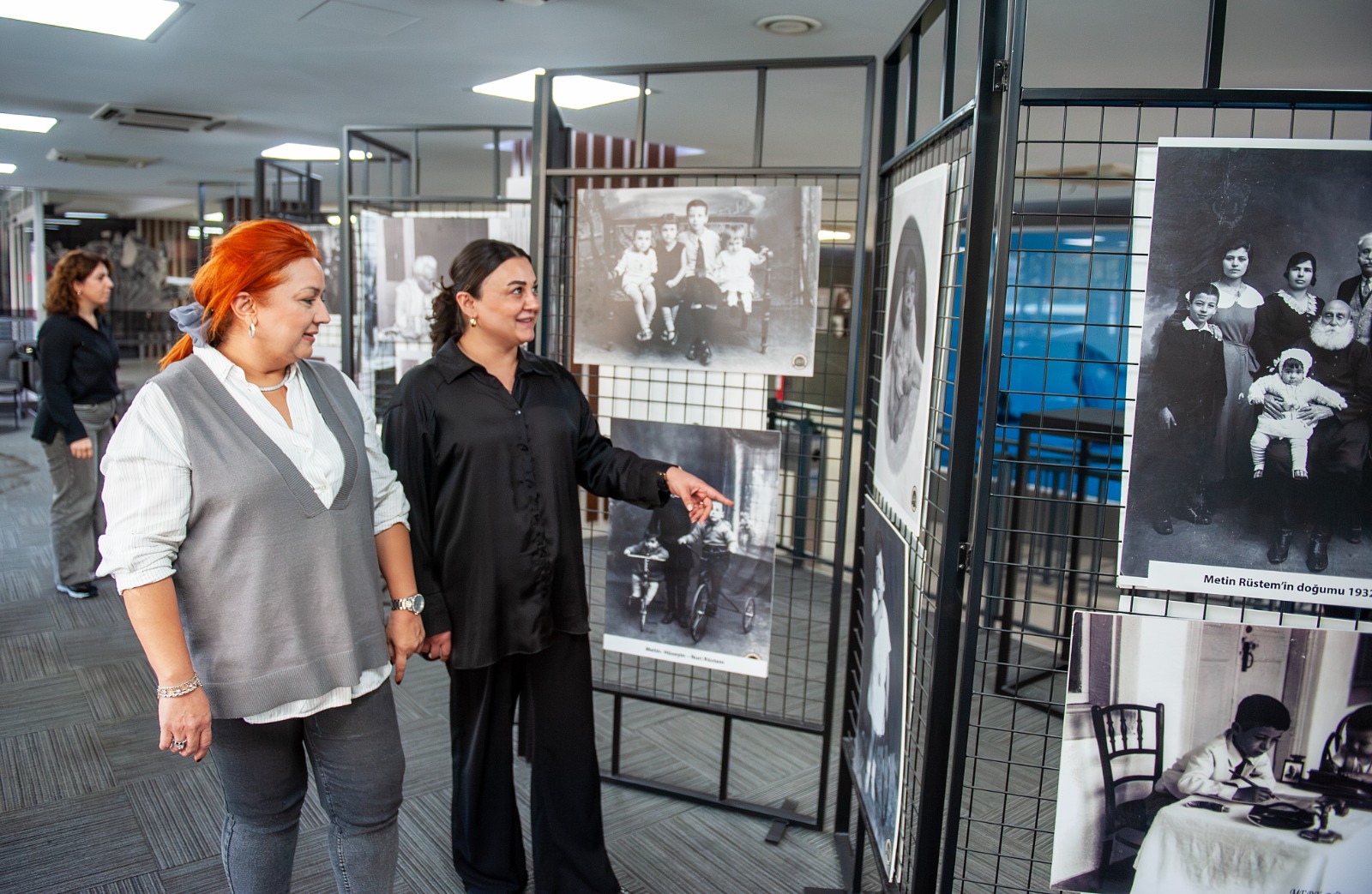 Hamza Rüstem’in Objektifinden İzmir’in 100 Yılı!2