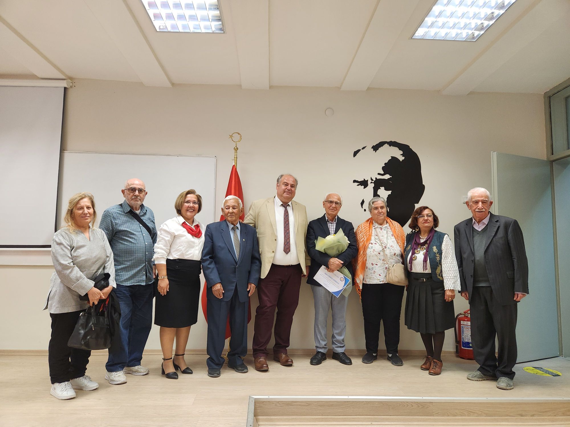 +++Hidayet Karakuş, Atatürk’ün Eğitime Ve Öğretmene Verdiği Önemi Anlattı (2)