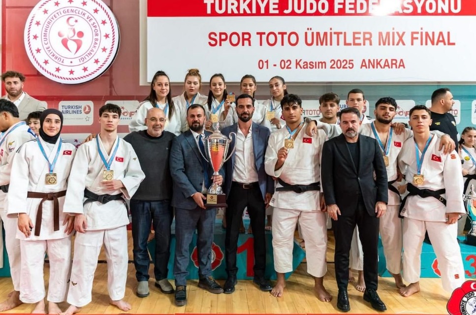 Galibiyet serisi: Rakiplere fark attılar