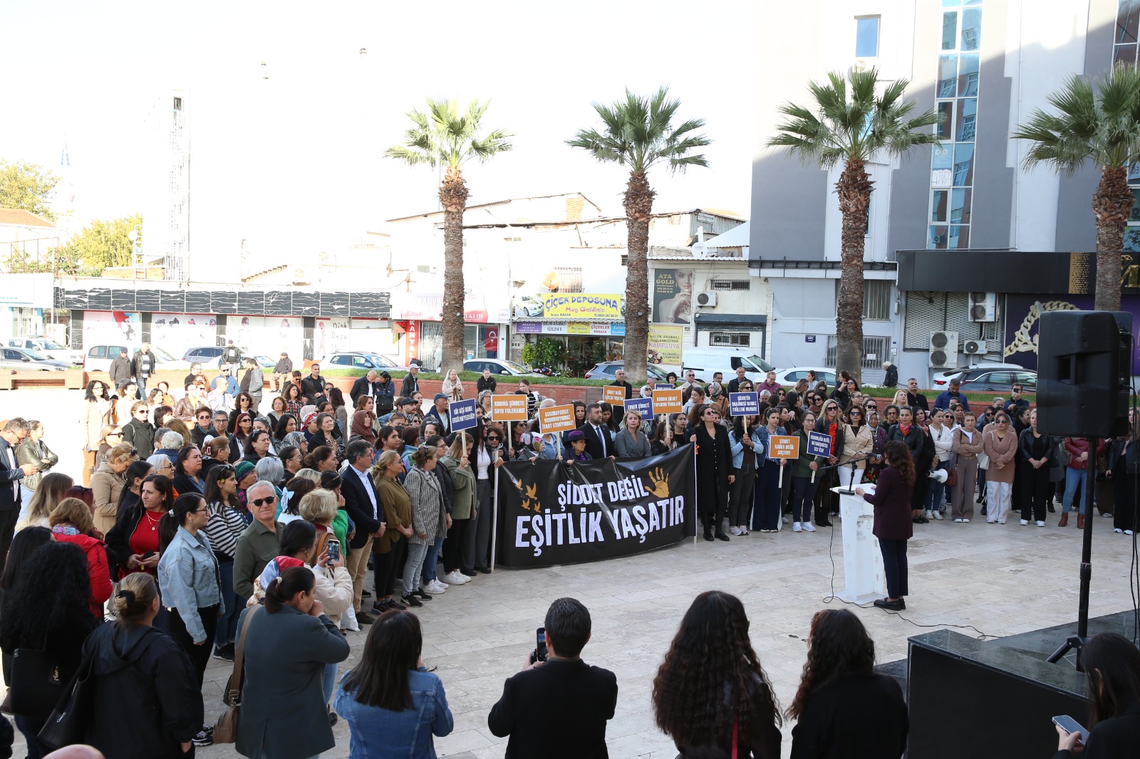 Kadınların Çığlığı Çiğli’de Yükseldi1