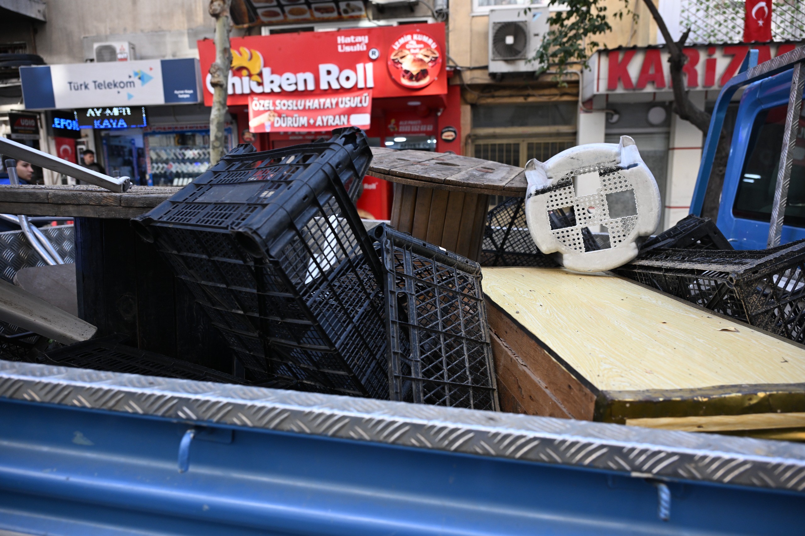 Kaldırımlar Yayalara Açıldı!1