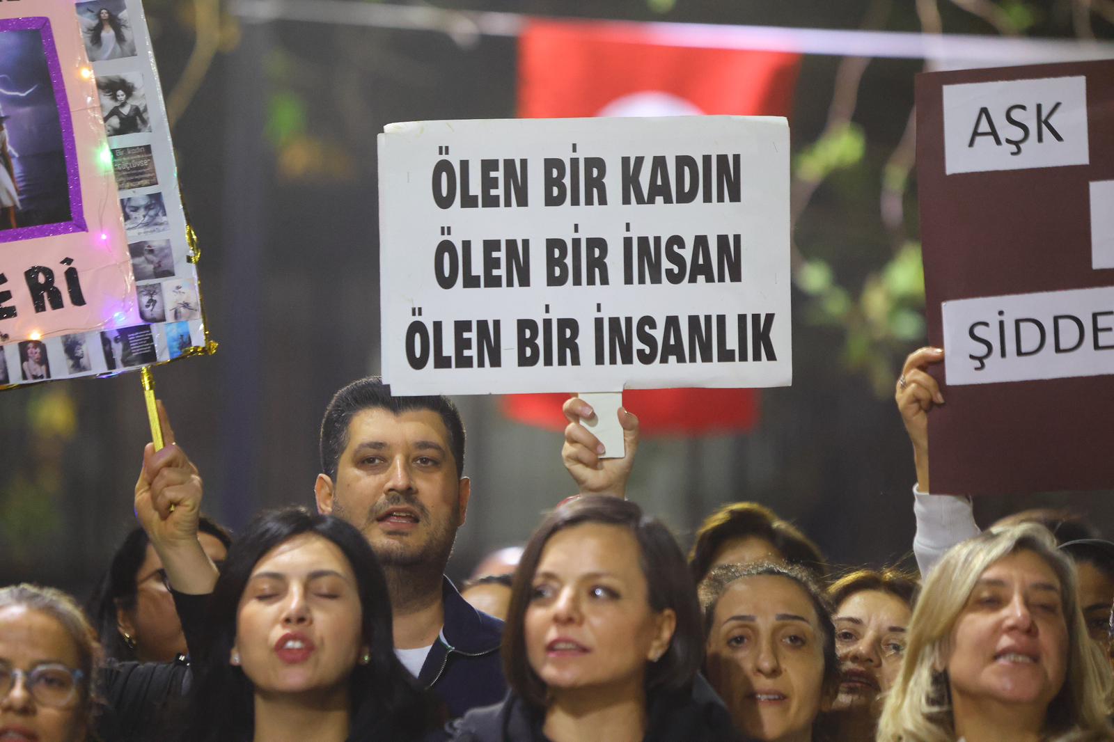 Karabağlar Kadına Karşı Tek Ses Tek Yürek (13)