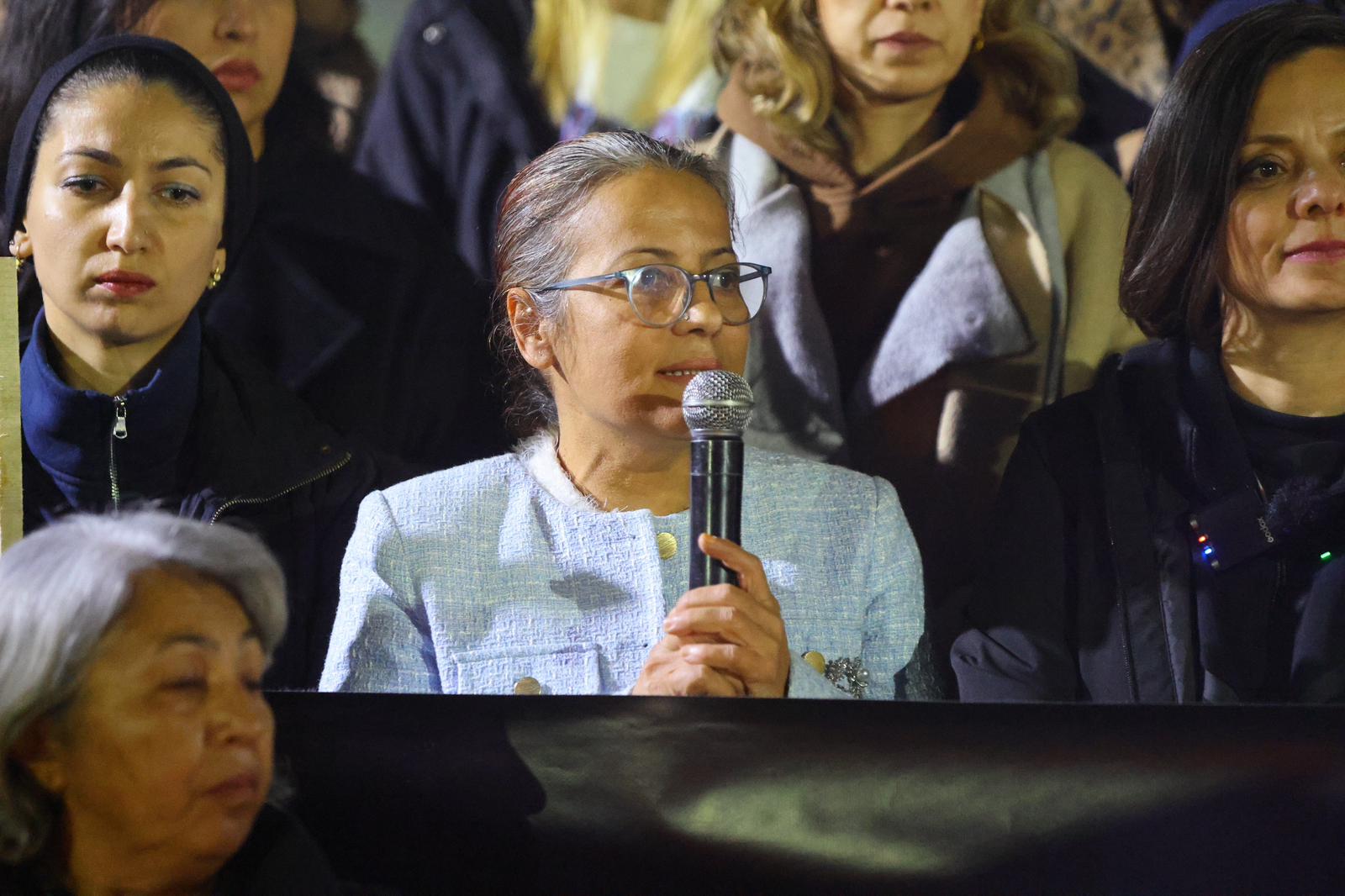 Karabağlar Kadına Karşı Tek Ses Tek Yürek (8)Gülüş Karakartal