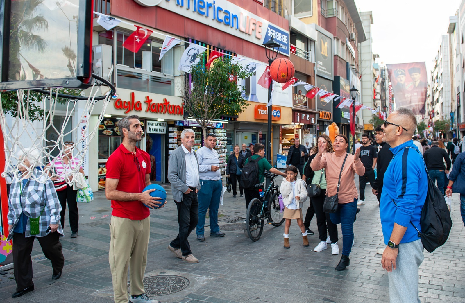 Karsiyaka Belediyesinden Hareket Et Saglikli Yasa Cagrisi1
