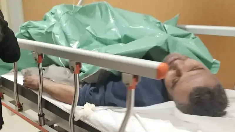 Kendini Yakan Adam 1