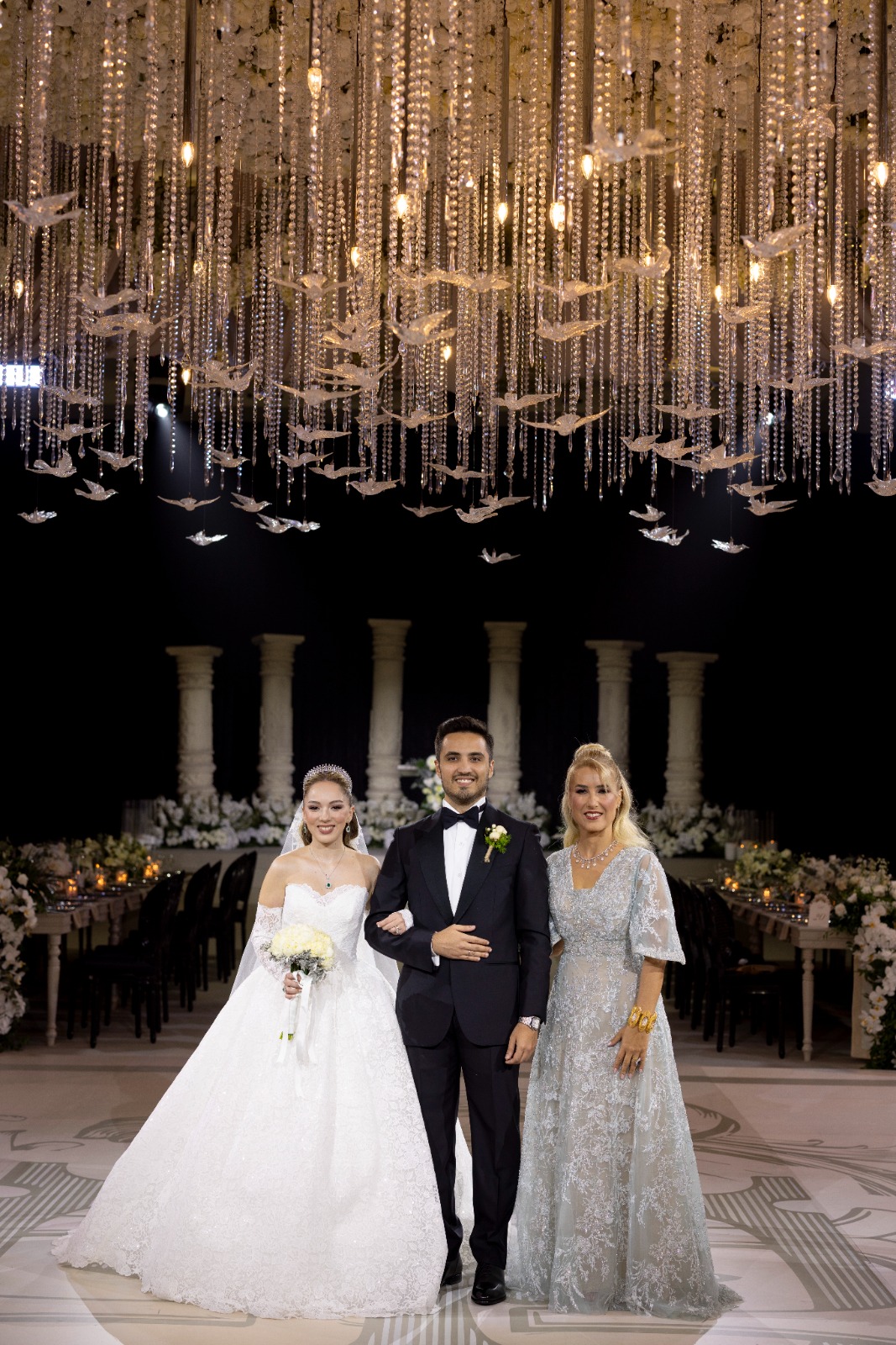 Protokol ve önemli isimler nikah şahidi oldu