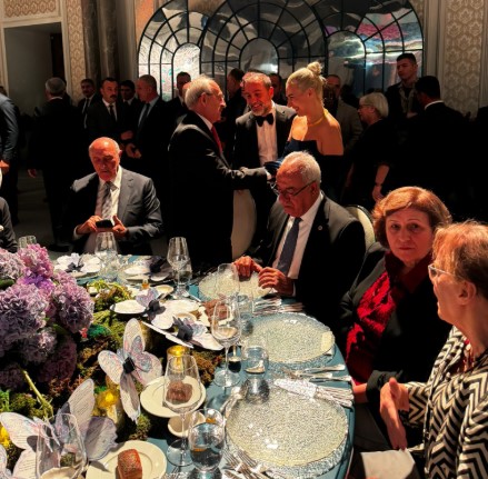 Kılıçdaroğlu düğünde nikah şahidiydi