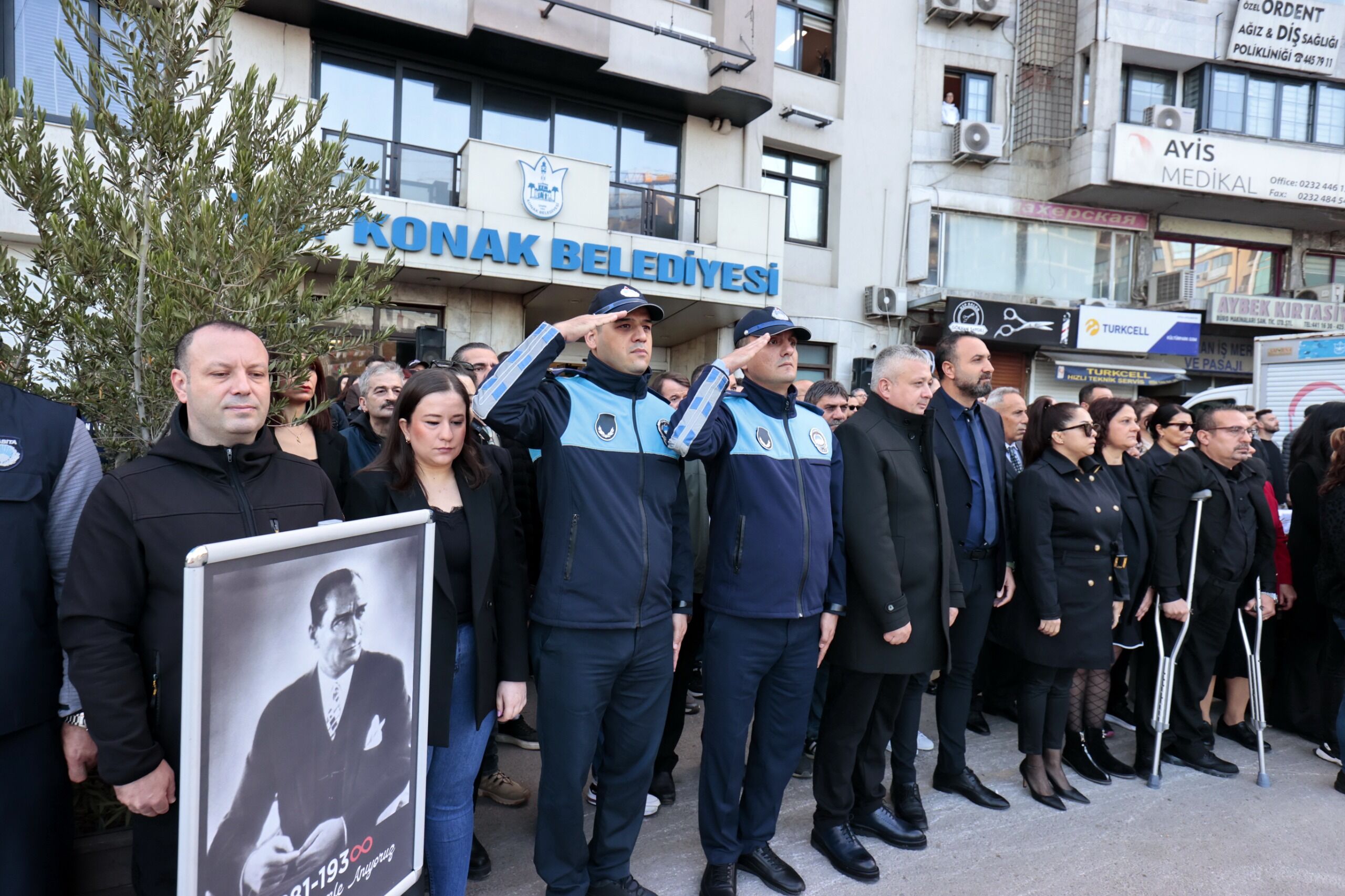 Konak’ta Atatürk Sonsuz Özlem Ve Saygıyla Anıldı (1)