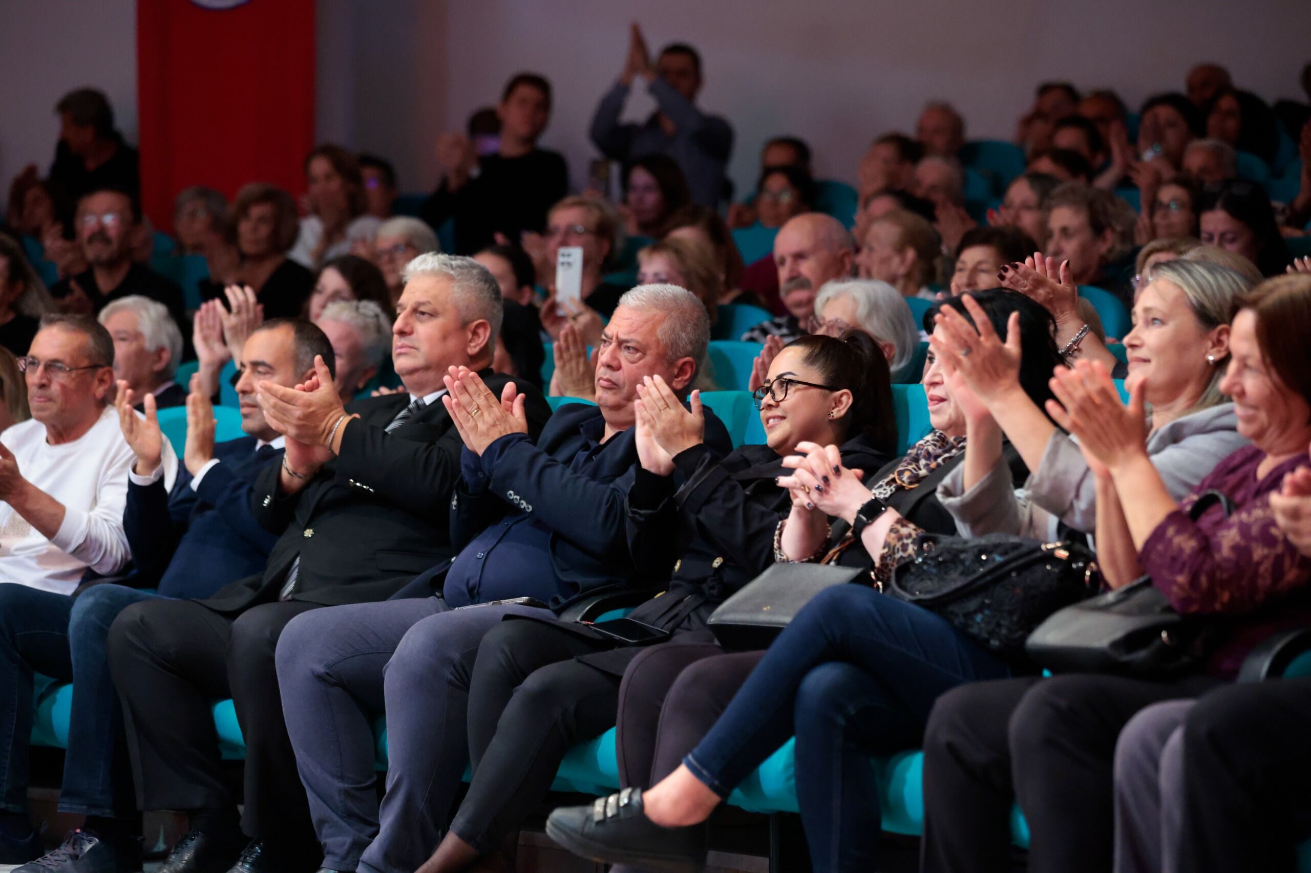 Konak’ta Şarkılar Ata Için Söylendi (8)