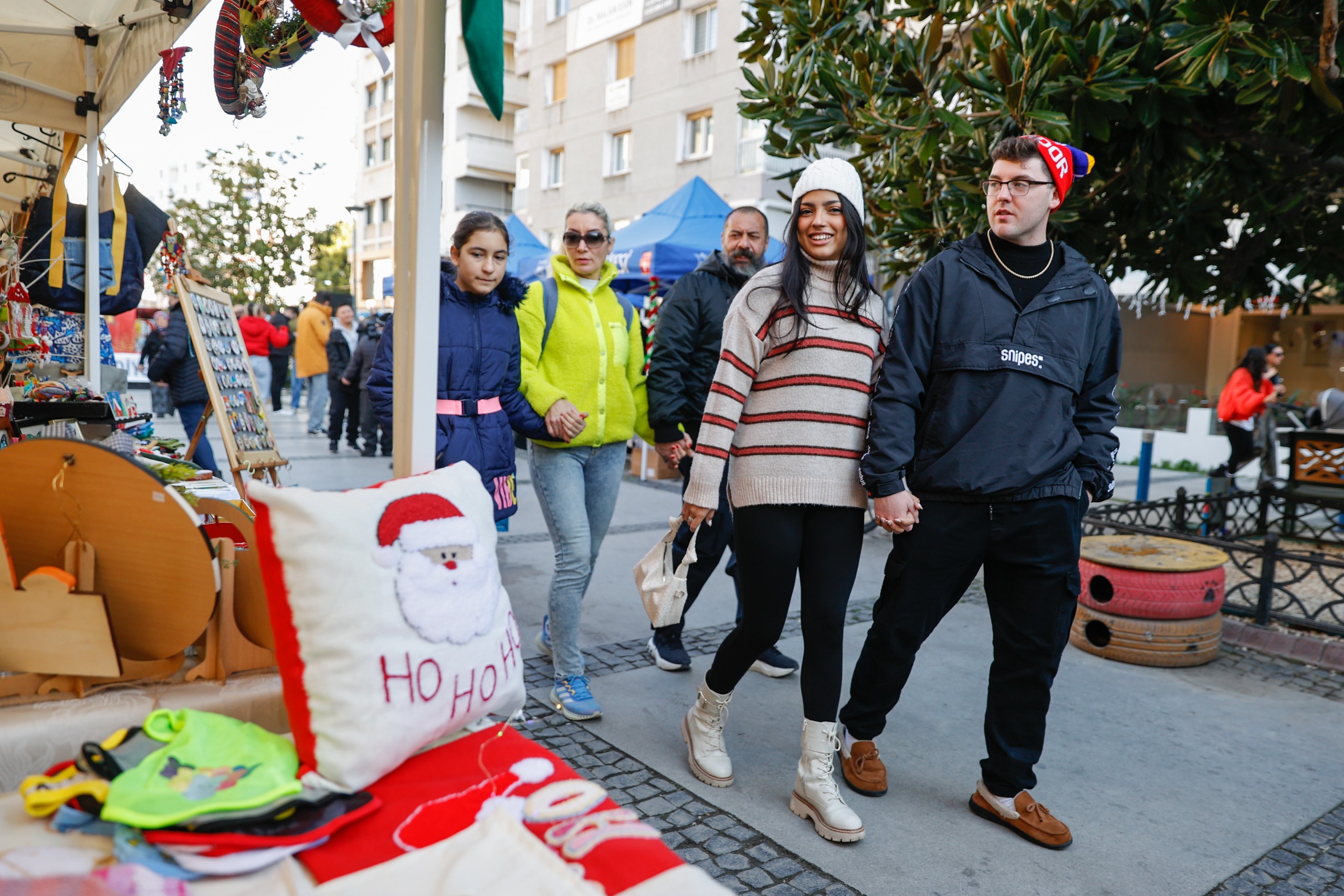 Konak’ta Yılbaşı Kermesleri Başlıyor (2)