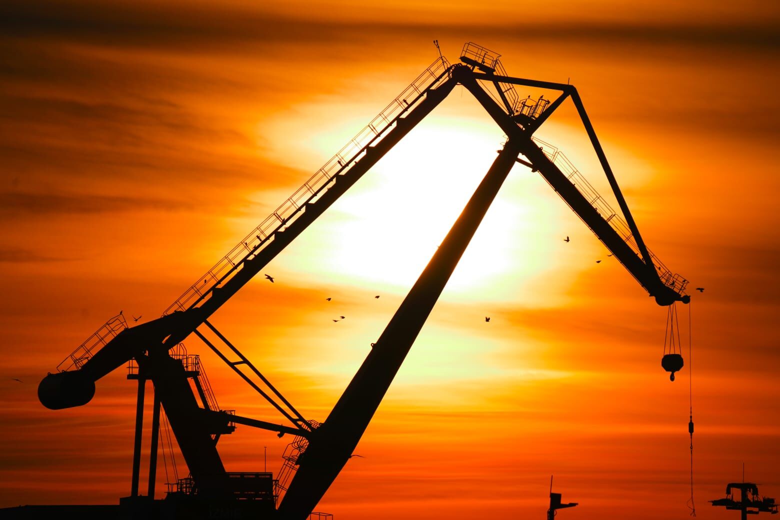 “İzmir halkını kandırdılar”