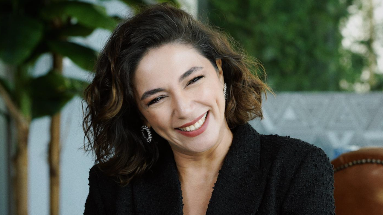 Kral Kaybederse Doktor Gulser