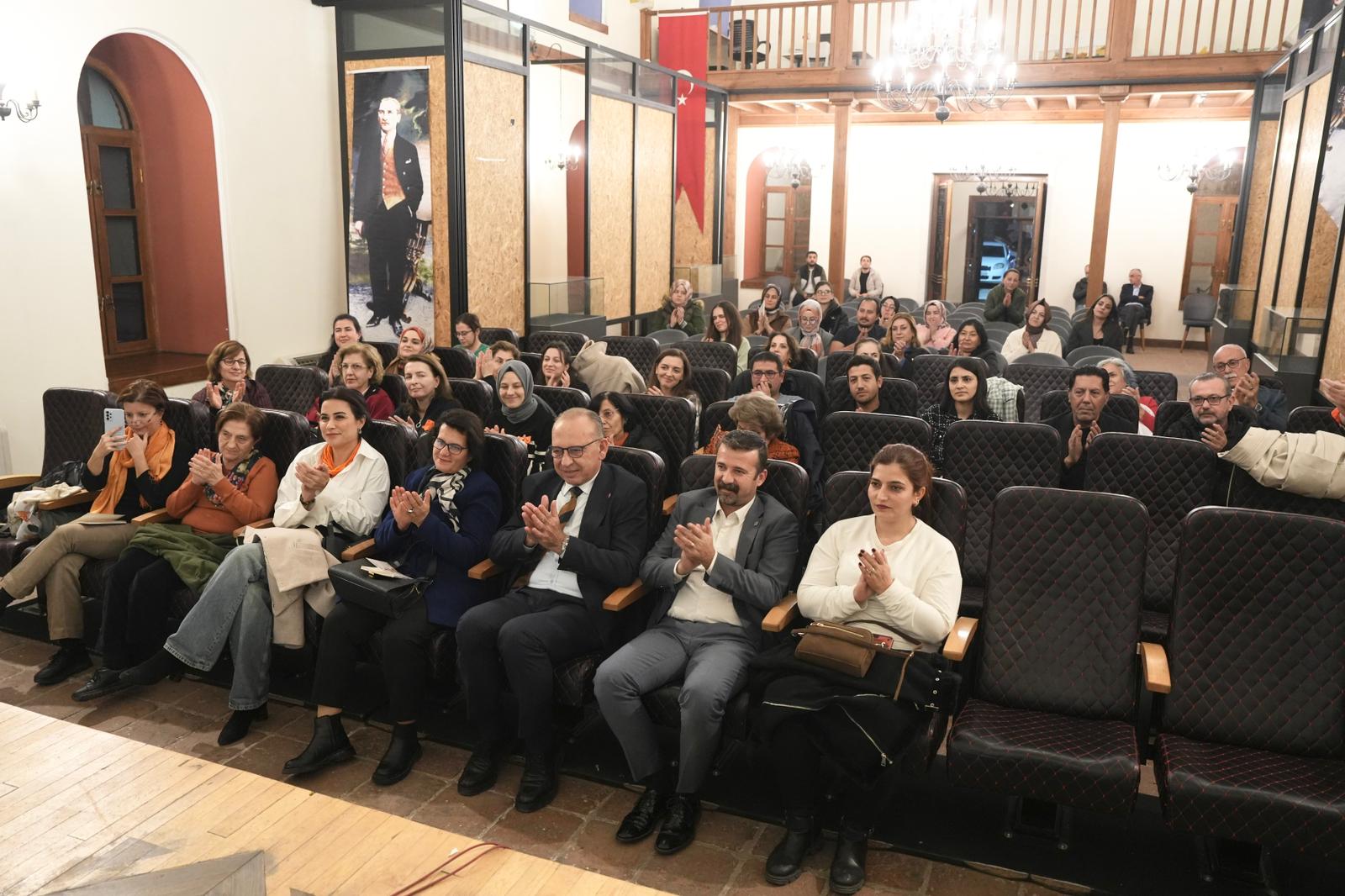 Manisa 'Şiddete Dur' Dedi,2