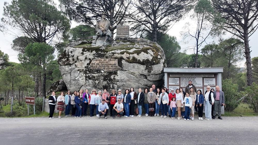 Menderes’ten 24 Kasım Çıkarmas2