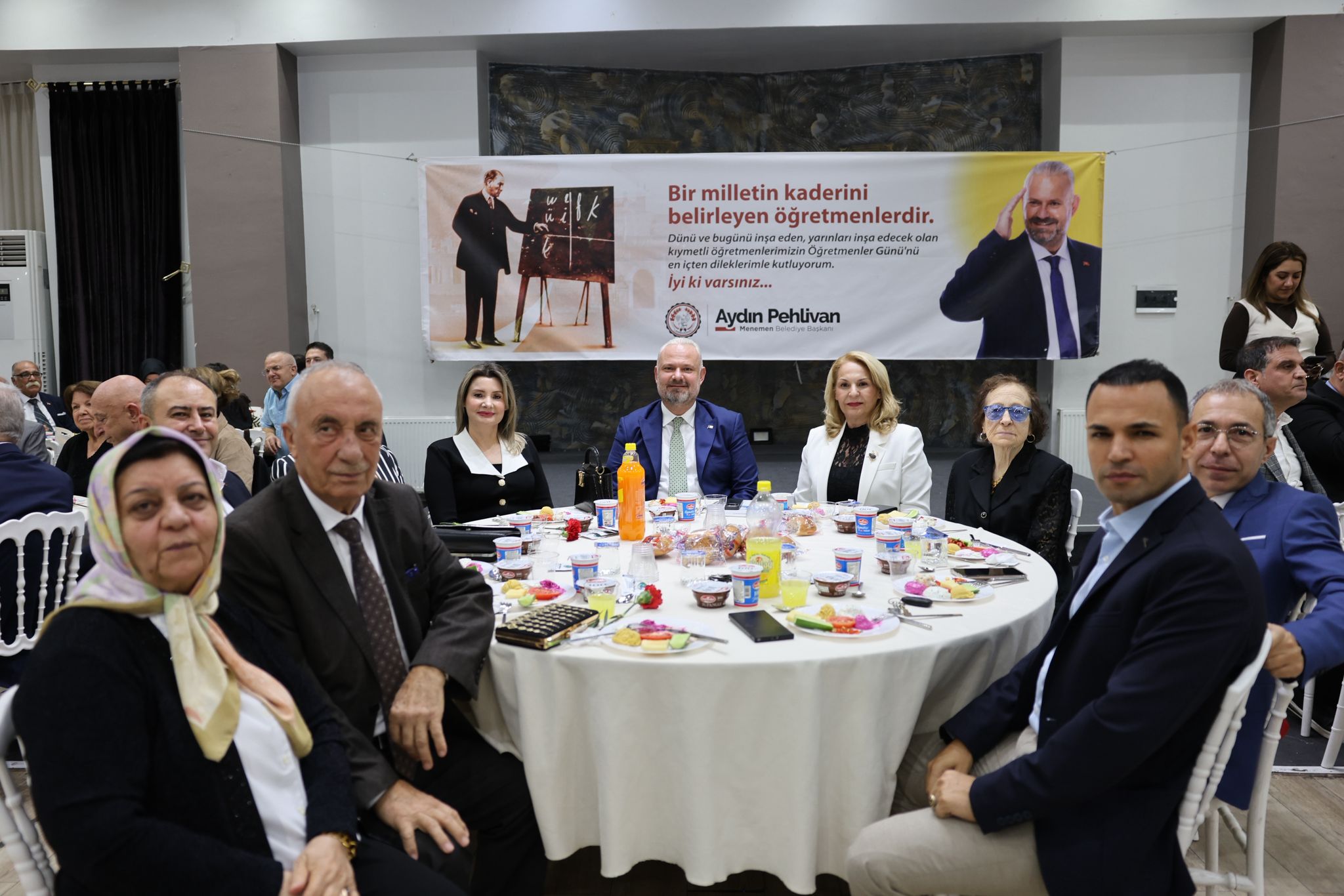 Menemen’den Öğretmenlere Özel Teşekkür Buluşmas3