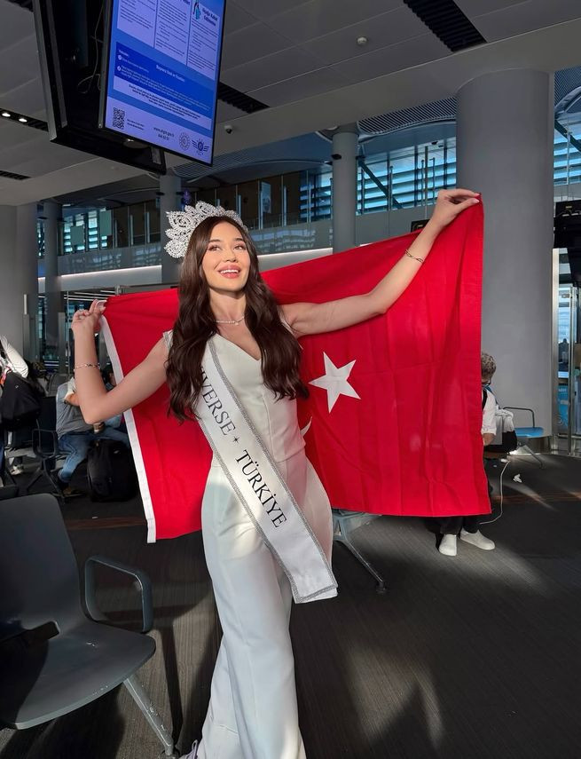 Miss Universe Ceren Arslan 2