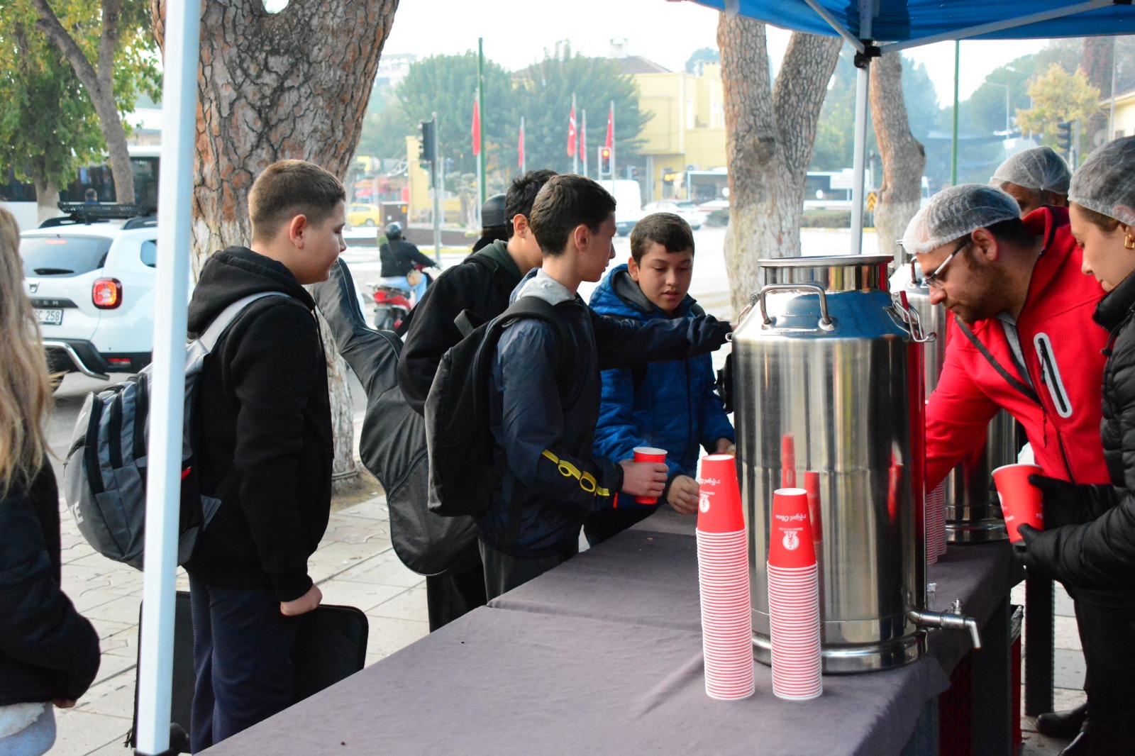 Sosyal dayanışma ağını büyüten projeler