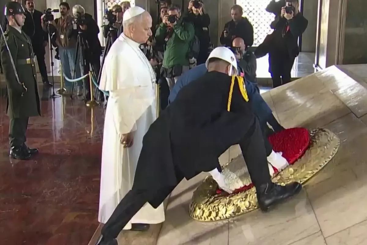 İlk durak Anıtkabir