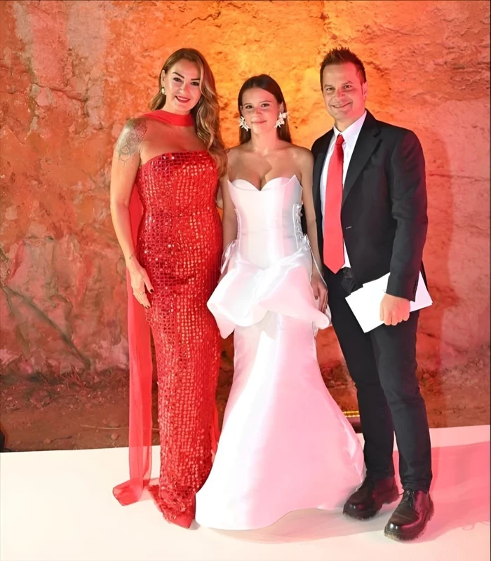 Pınar Altuğ’un Kızı Su 2