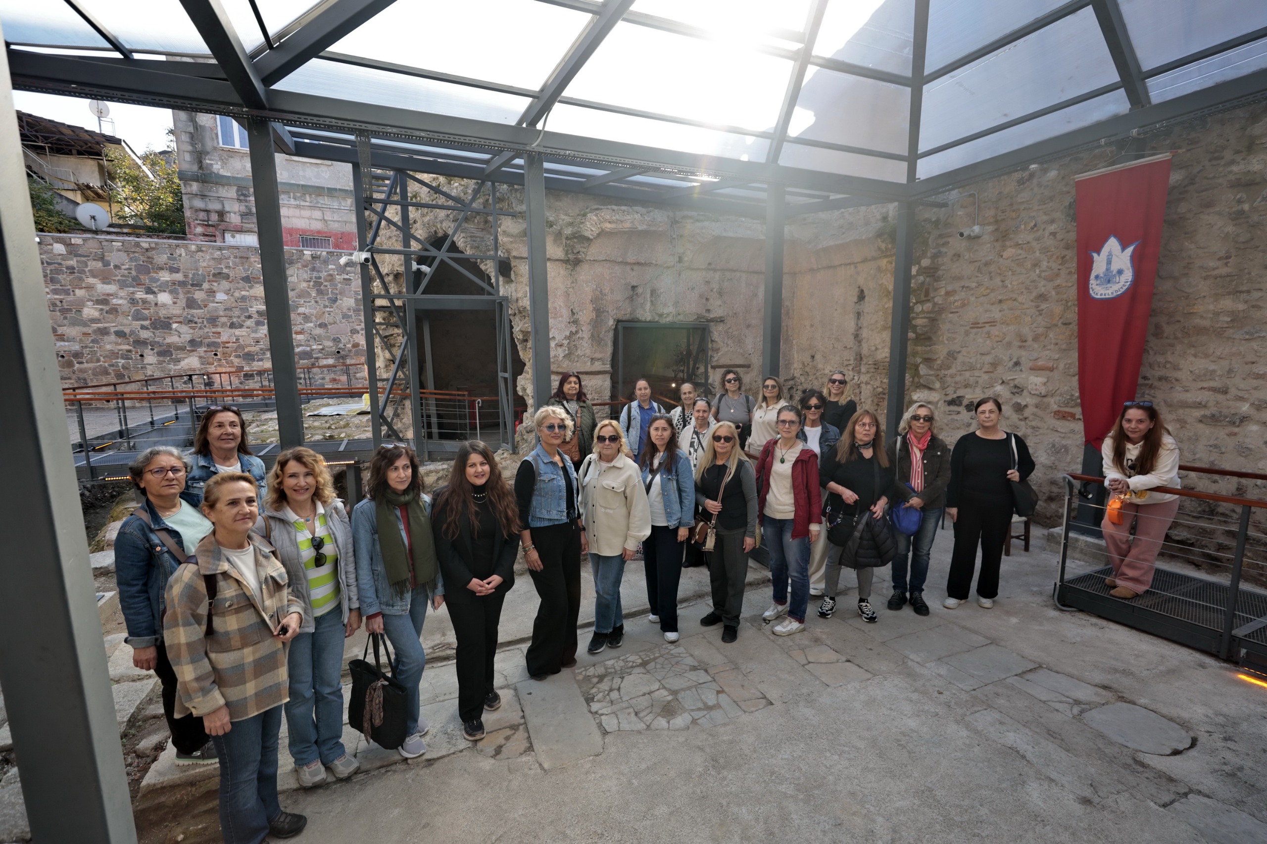 Sanat Ve Tarihi Buluşturan Kıllıoğlu Hamamı’na Yoğun Ilgi (2)