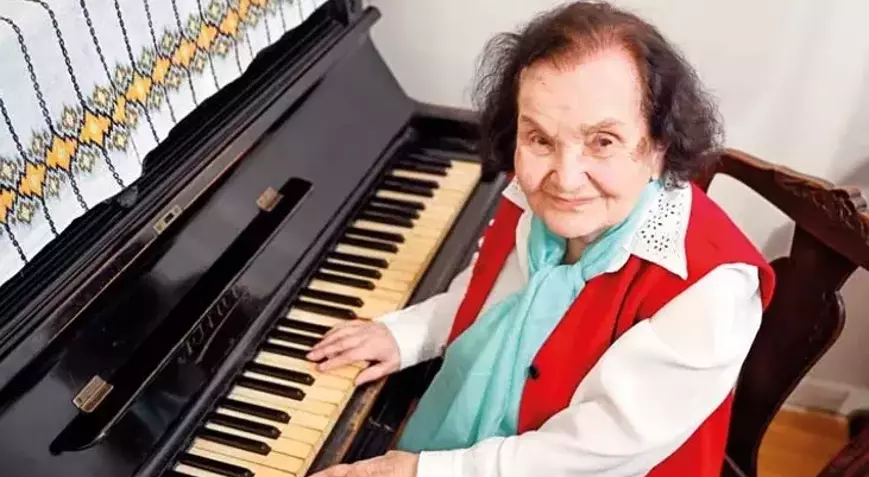 Suheyla Altmisdort Cenaze