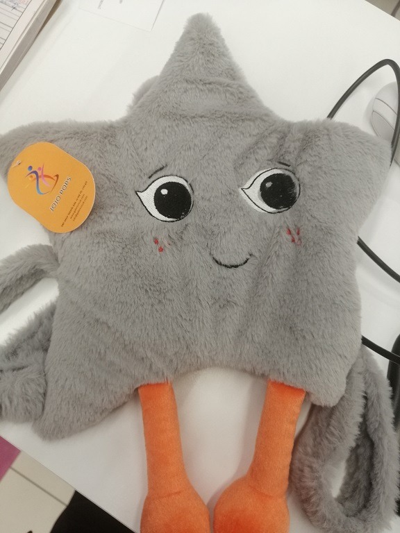 Küçük parça riski taşıyan pelüş çanta toplatılıyor