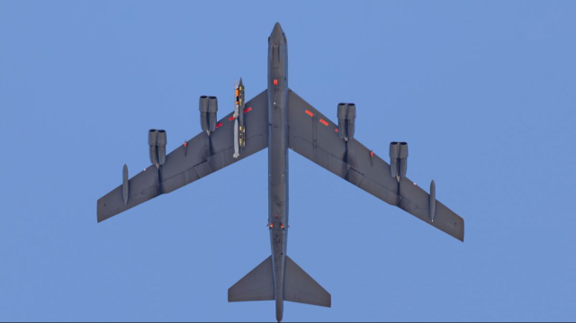 Trump'ın Emrini Verdiği Gizli Nükleer Füze Ilk Kez Testte Görüntüle